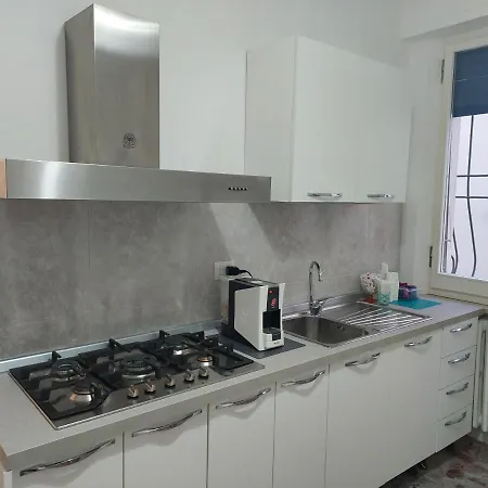 Guest house 24h Civitanova Marche